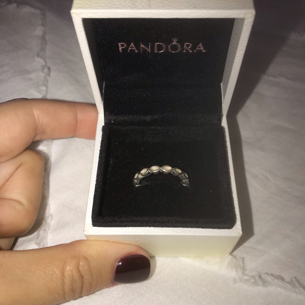Pandora ring
